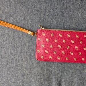 Vintage Dooney And Bourke Wristlet
